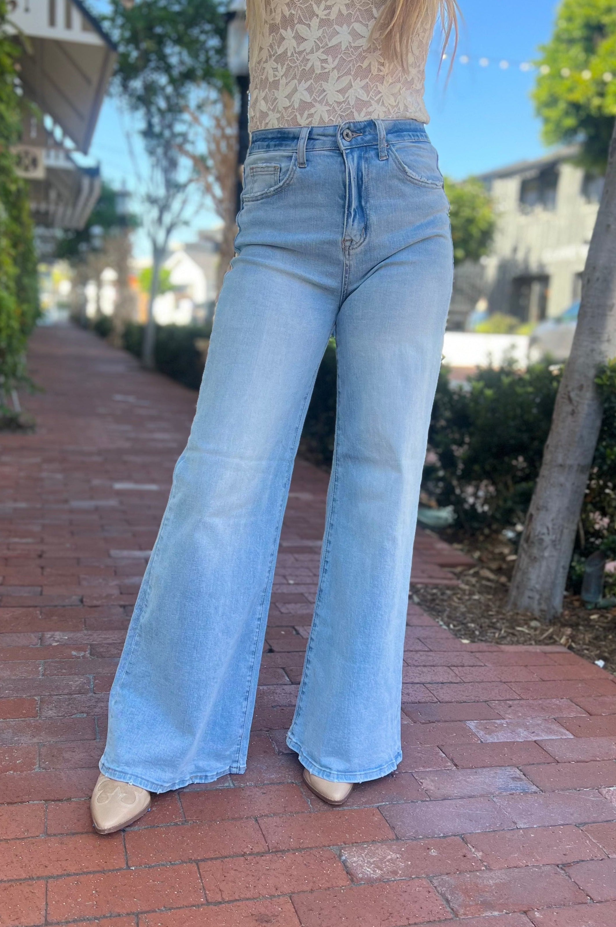 Bella High Rise Wide Leg Denim Jeans