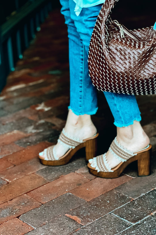 Chrissy Chunky Heels Camel