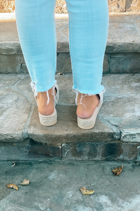 The Sun is Shining Straw Wedges Natural