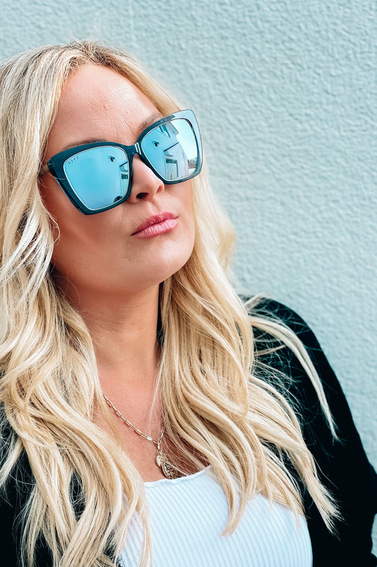 Diff Valerie Gold Grey Sunglasses