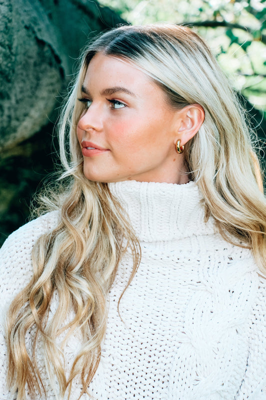Chloe Mini Hoops