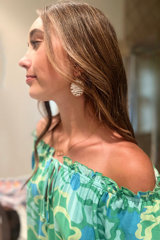 Happy Circle Earrings In Gold/White