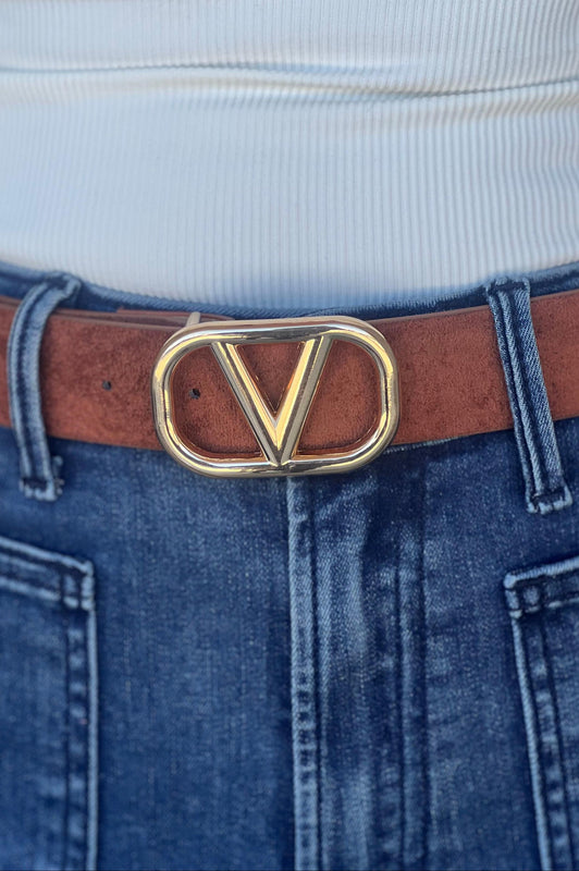 Suede V Belt Cognac