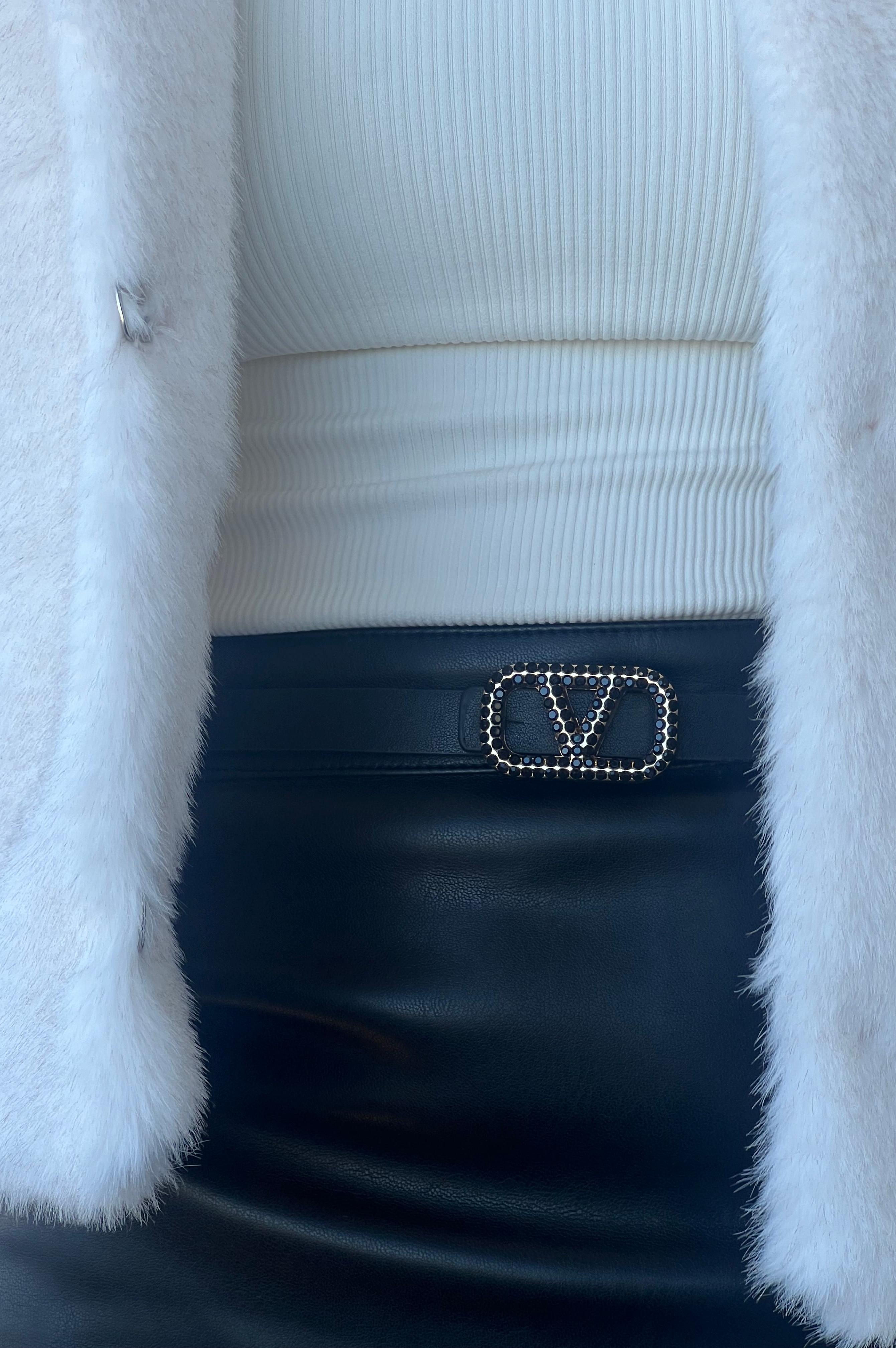 Thin Black Rhinestone V Belt