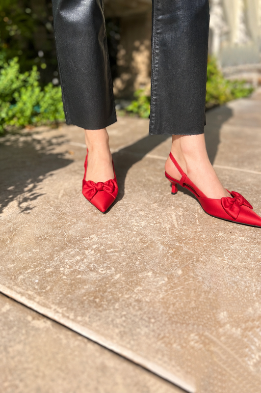 Holiday Bow Kitten Heel