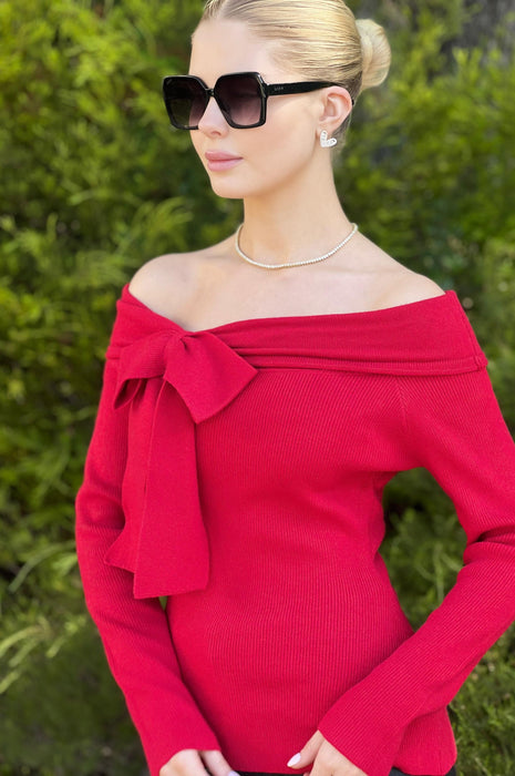 Holiday Bow Sweater Red