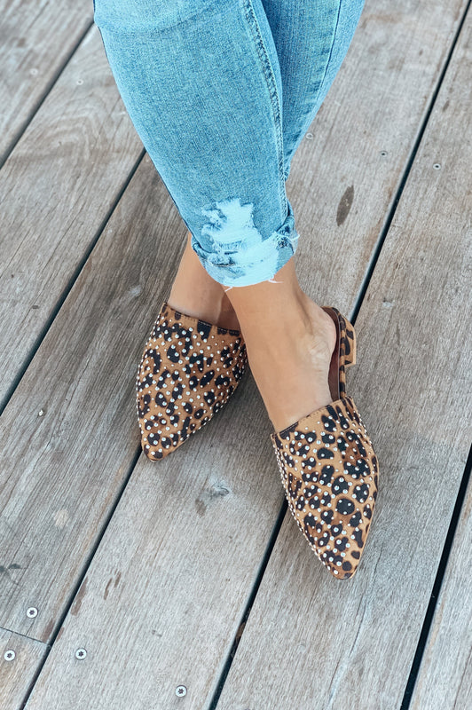 Vegan cheap leopard flats